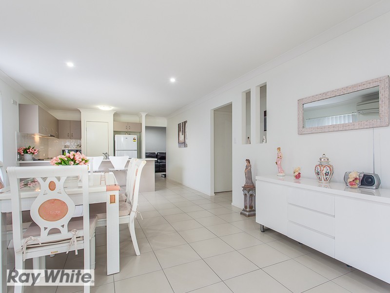 26 Mackintosh Drive, North Lakes QLD 4509