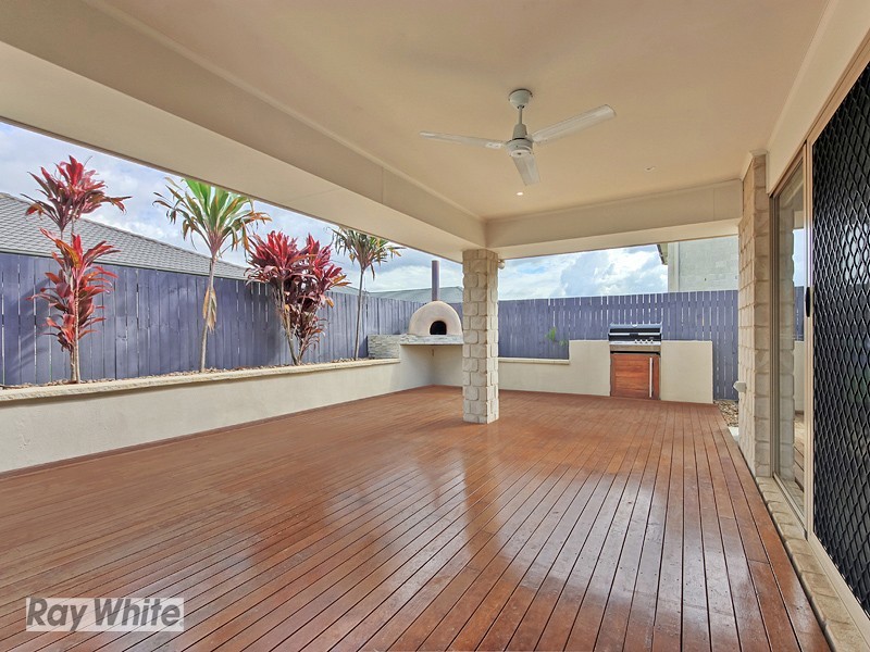 5 Tourmaline Circuit, Mango Hill QLD 4509