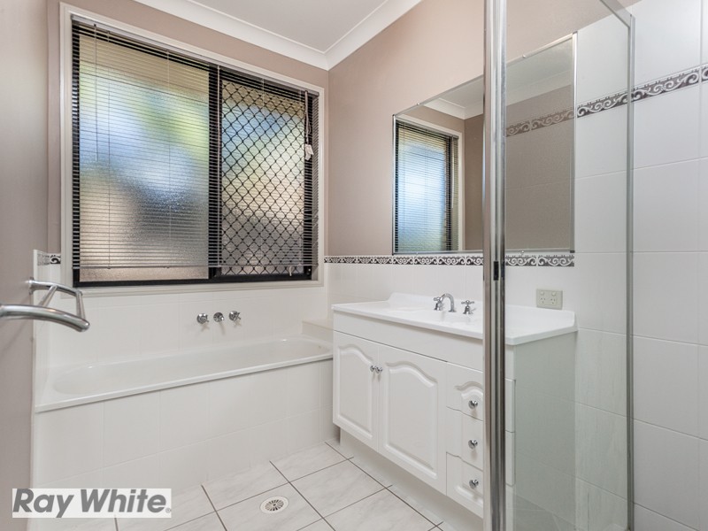 73 Cottonwood Circuit, North Lakes QLD 4509