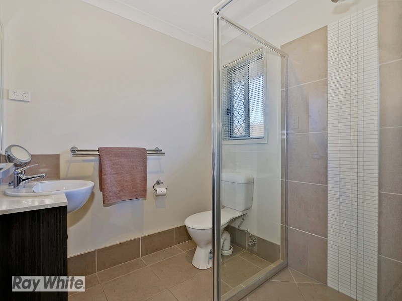 12 Petronas Street, North Lakes QLD 4509