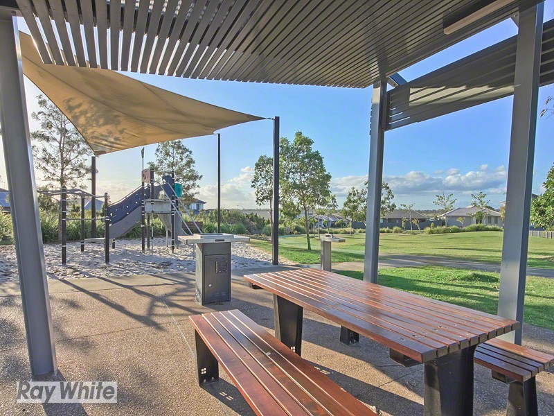 12 Petronas Street, North Lakes QLD 4509