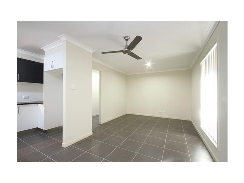 8 Zircon Place, Mango Hill QLD 4509