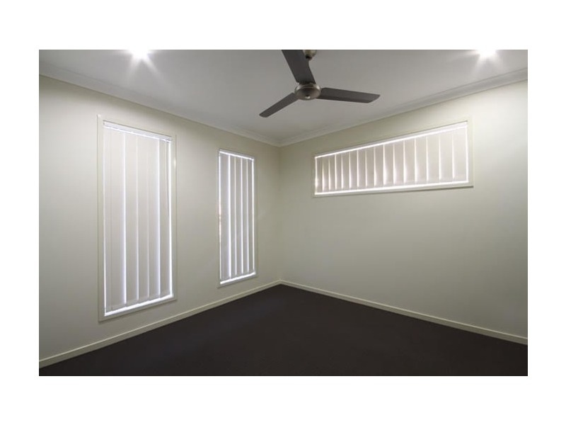 8 Zircon Place, Mango Hill QLD 4509