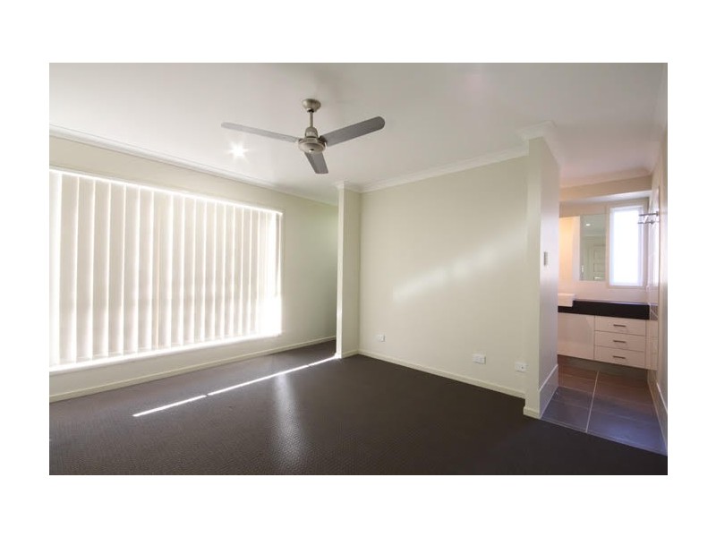 8 Zircon Place, Mango Hill QLD 4509