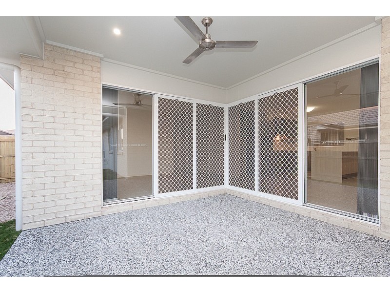 8 Corymbia Close, Narangba QLD 4504