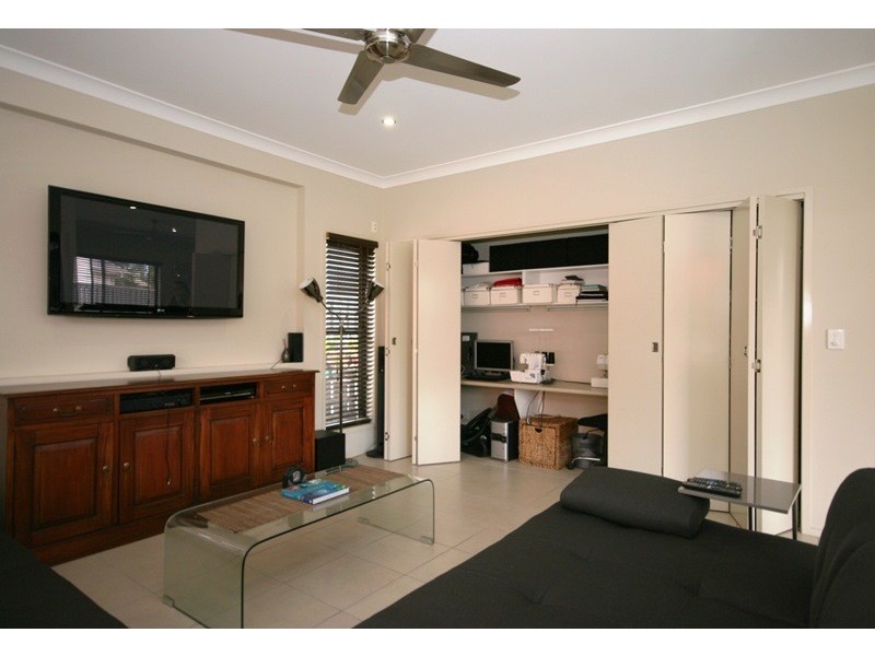 27 Trump Crct, North Lakes QLD 4509