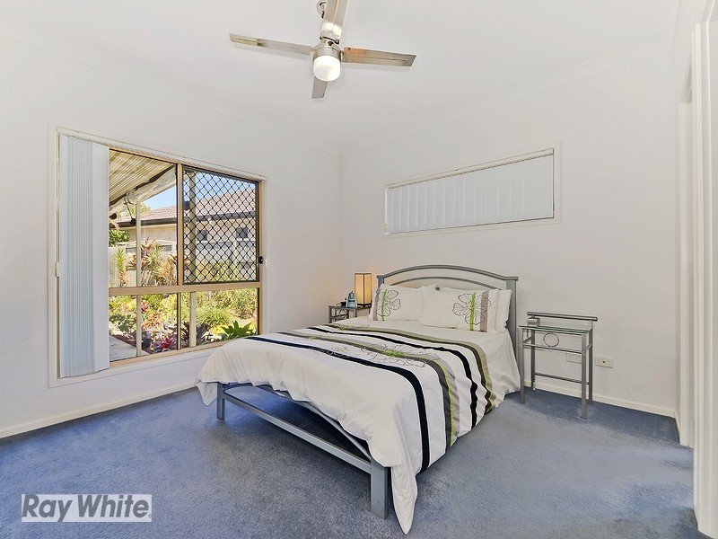 24 Tuckeroo Parade, North Lakes QLD 4509