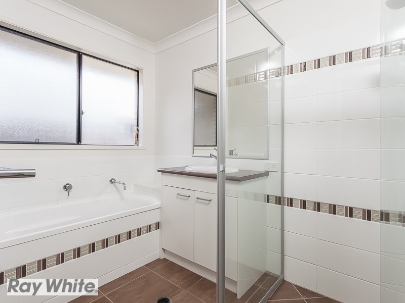 2 Triumph Street, North Lakes QLD 4509