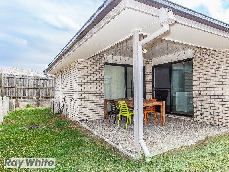 2 Triumph Street, North Lakes QLD 4509