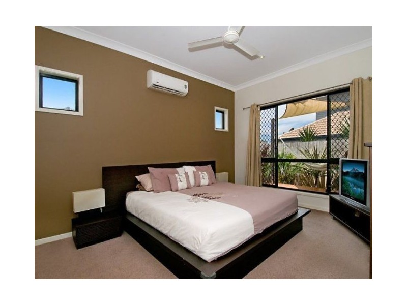 11 Kennedia Court, North Lakes QLD 4509