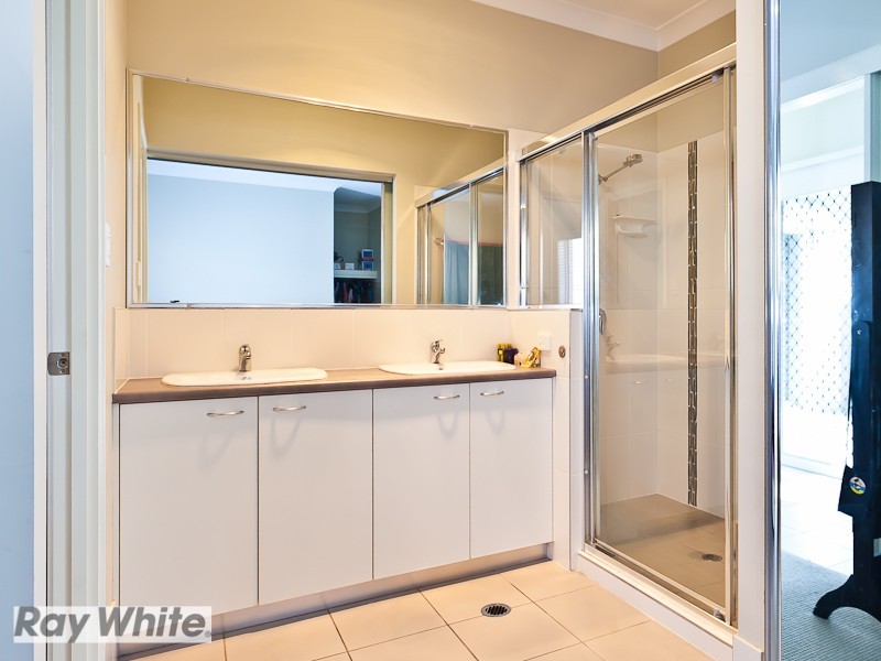 7 Dingo Street, North Lakes QLD 4509