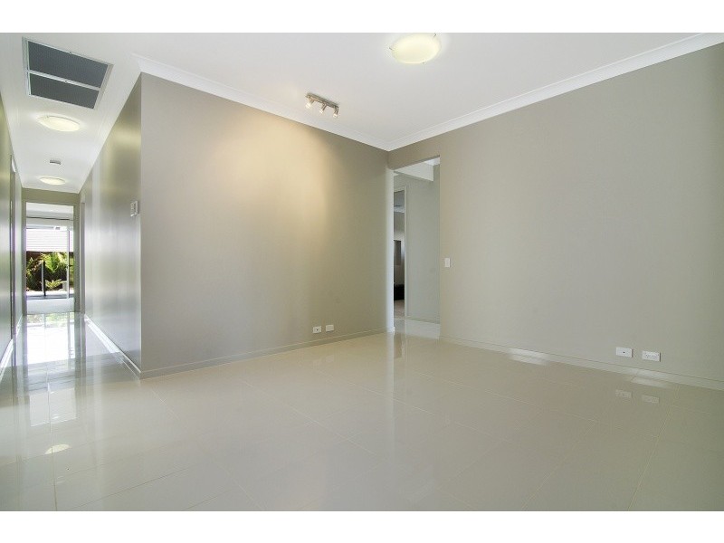 28 Liberty Circuit, North Lakes QLD 4509