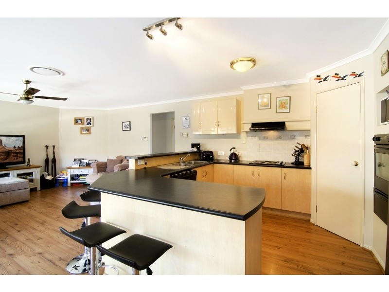 15 Raymont Street, North Lakes QLD 4509