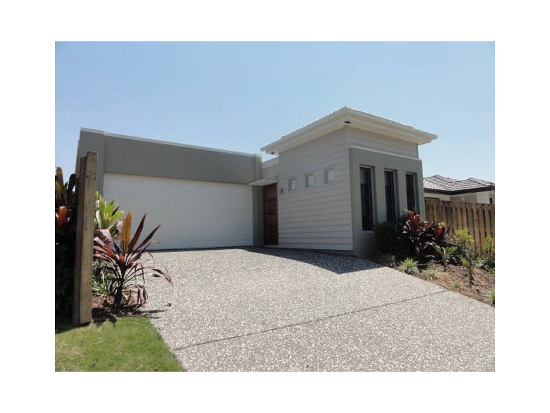 28 Central Green Drive, Narangba QLD 4504