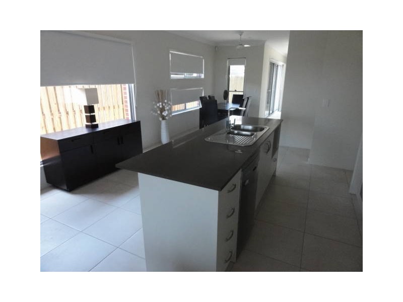28 Central Green Drive, Narangba QLD 4504