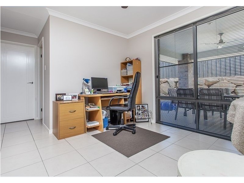 36 Severn Crescent, North Lakes QLD 4509