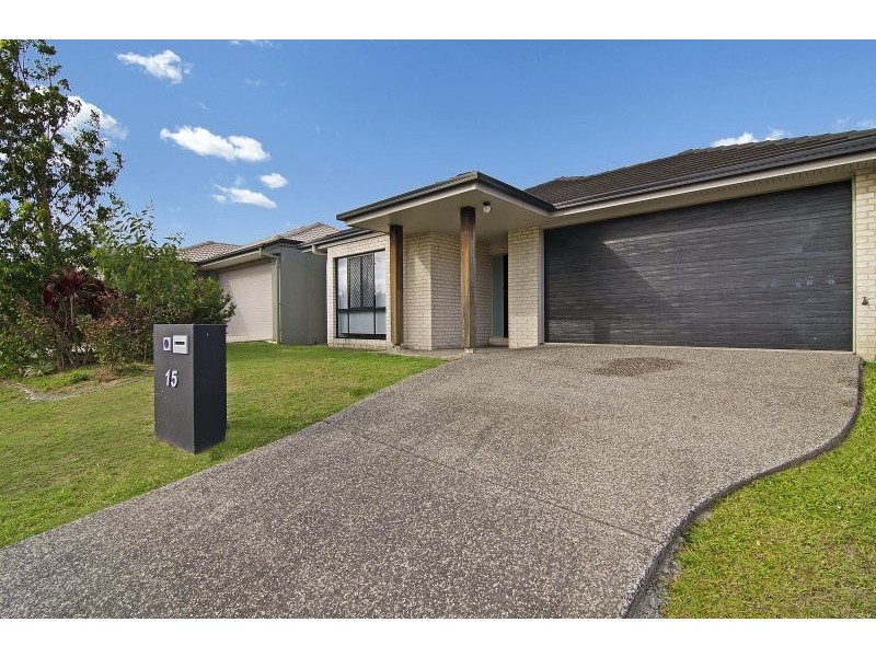 15 Freeman Street, North Lakes QLD 4509