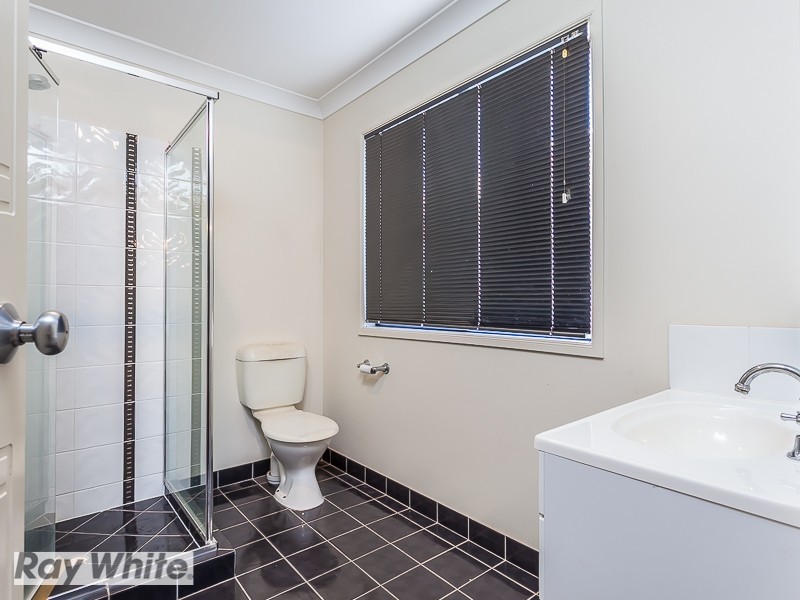 5 Wader Street, North Lakes QLD 4509