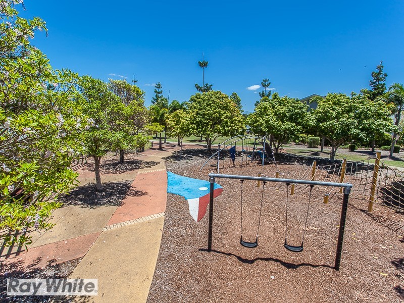 5 Wader Street, North Lakes QLD 4509