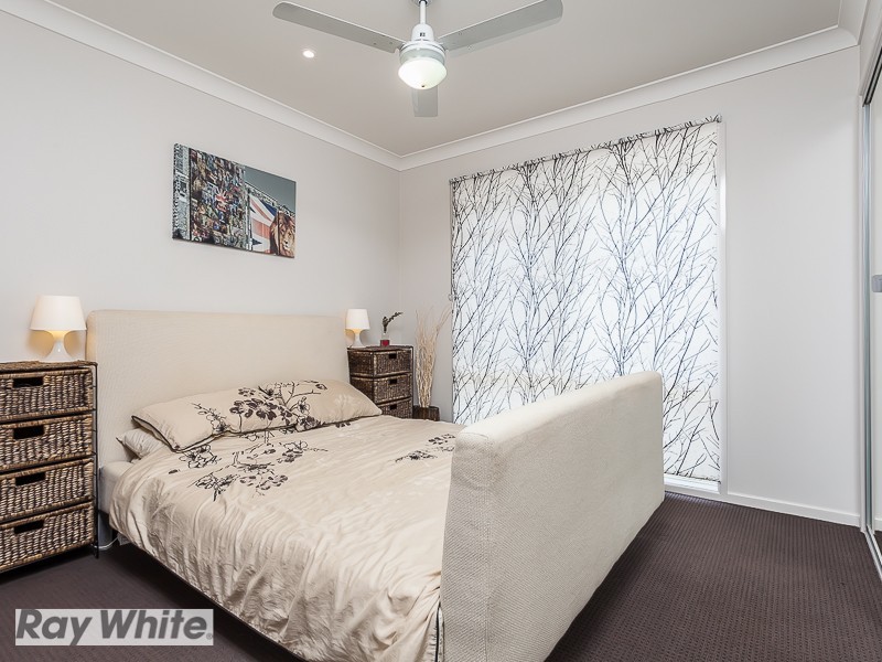 11 Nina Crescent, North Lakes QLD 4509