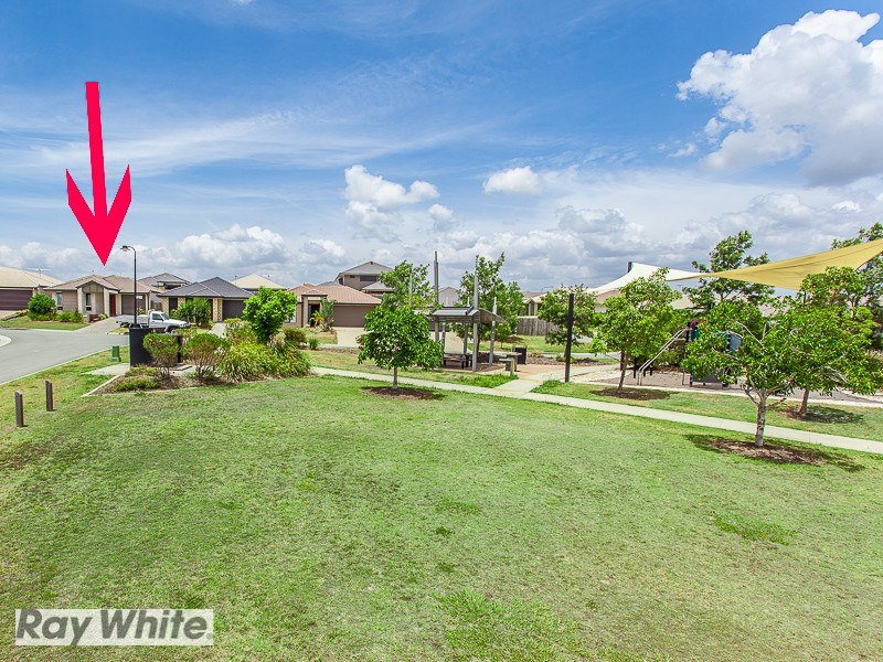 11 Nina Crescent, North Lakes QLD 4509