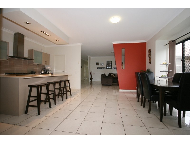 10 Hare Street, North Lakes QLD 4509