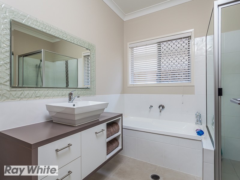 27 Quoll Circuit, North Lakes QLD 4509