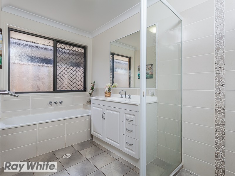 11 Madison Avenue, North Lakes QLD 4509