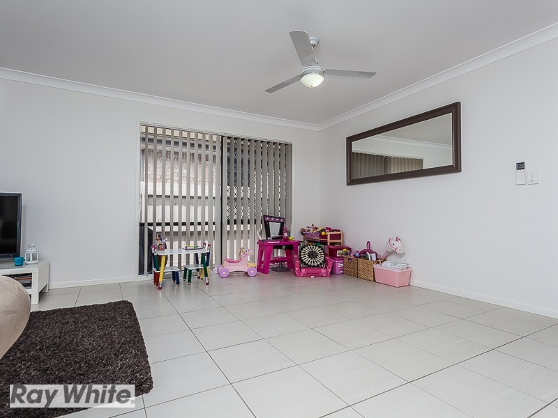 17 Mersey Street, North Lakes QLD 4509