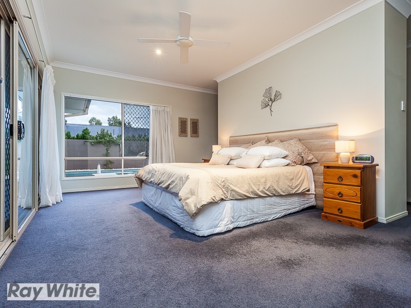 16 Wombat Parade, North Lakes QLD 4509