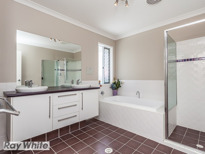 7 Allenby Close, North Lakes QLD 4509