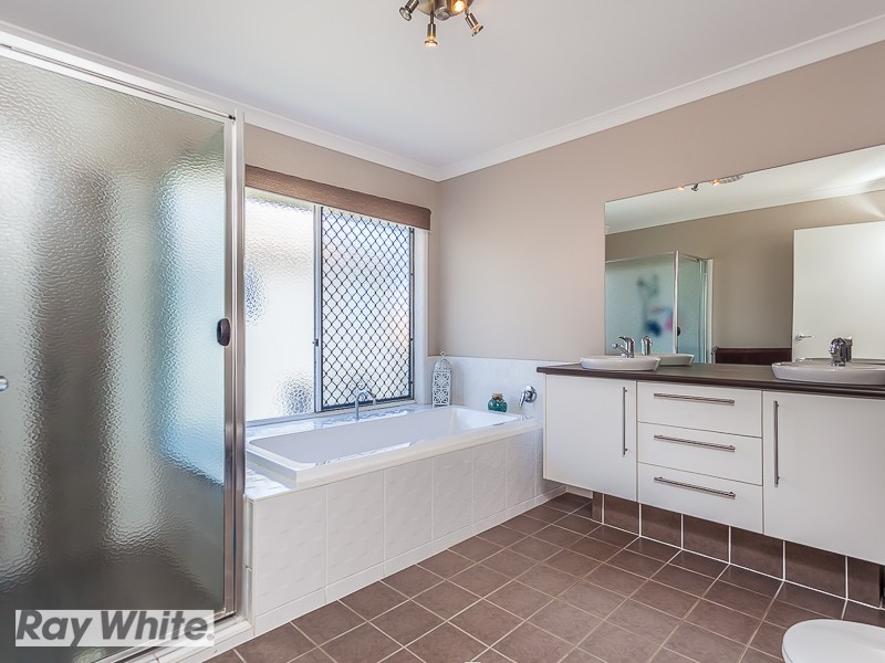 7 Allenby Close, North Lakes QLD 4509