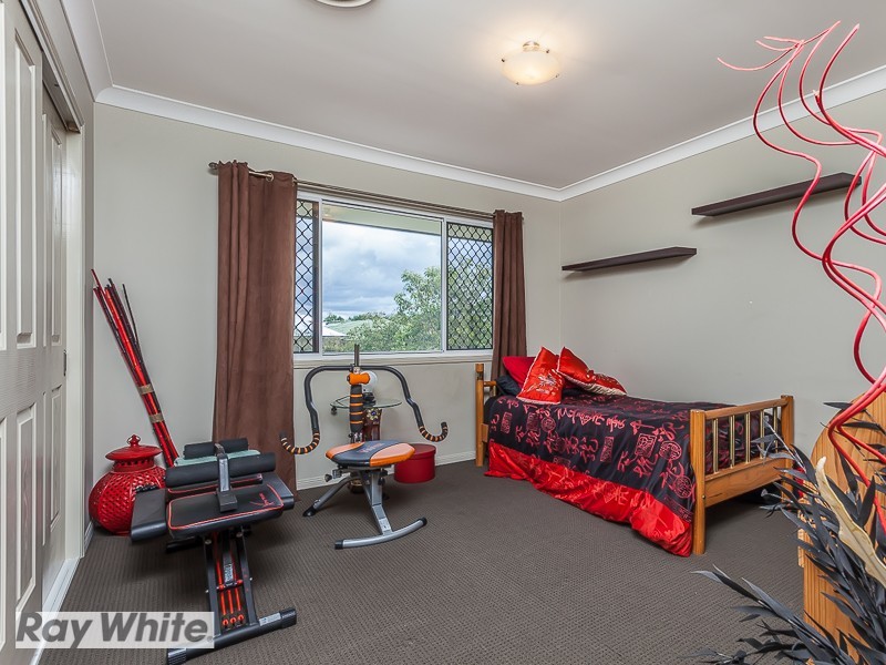 1 Kurrajong Circuit, North Lakes QLD 4509