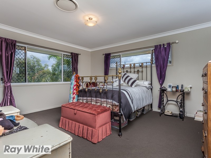 1 Kurrajong Circuit, North Lakes QLD 4509