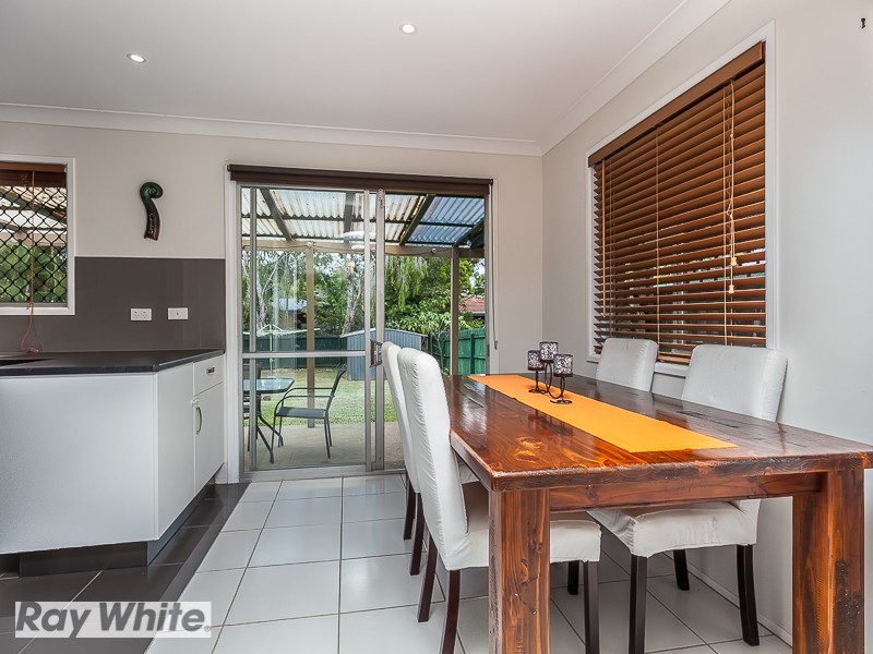 52 Carwell Avenue, Petrie QLD 4502