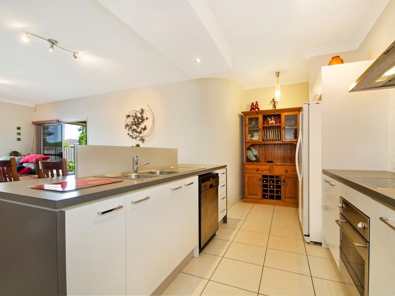 9 Tea-Tree Place, North Lakes QLD 4509