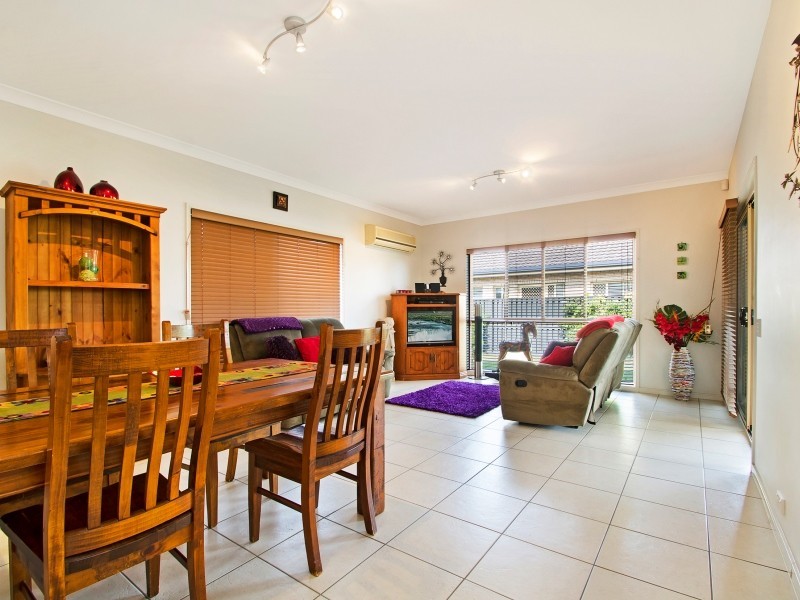 9 Tea-Tree Place, North Lakes QLD 4509