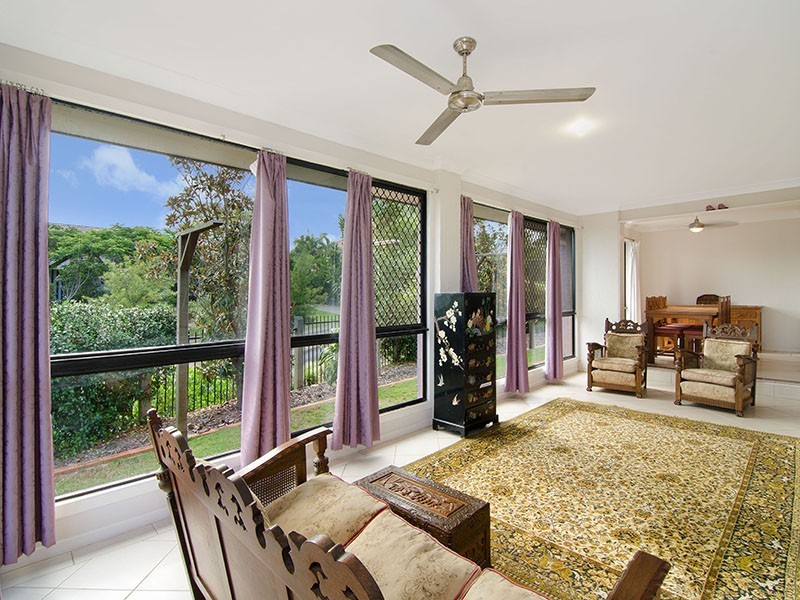 31 Sandpiper Avenue, North Lakes QLD 4509