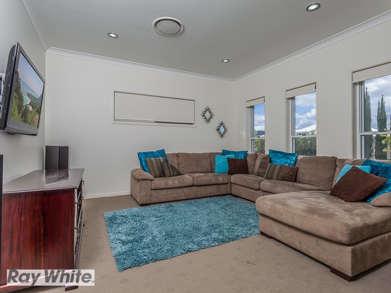 8 Midyim Street, North Lakes QLD 4509