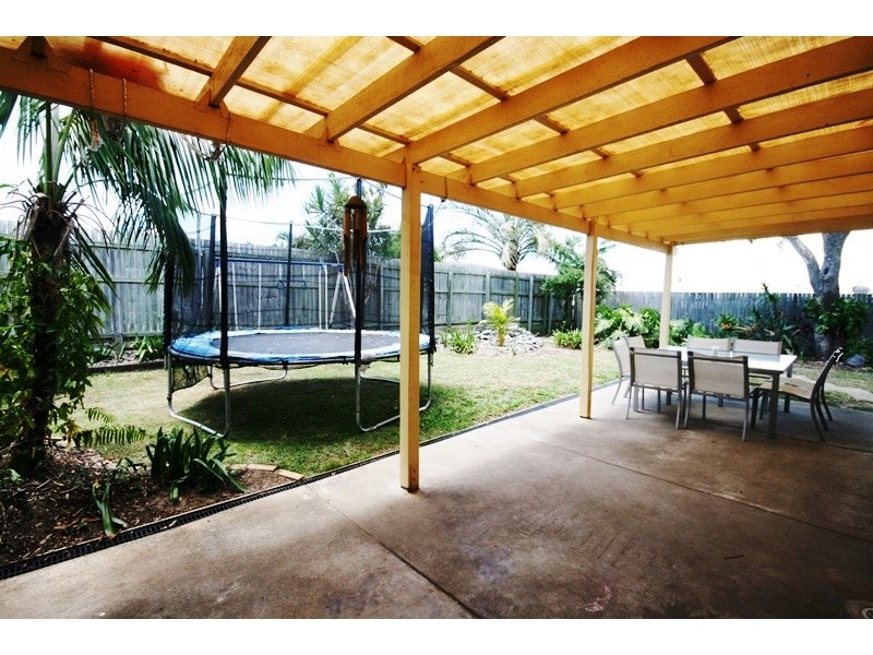 17 Drysdale Street, Rothwell QLD 4022