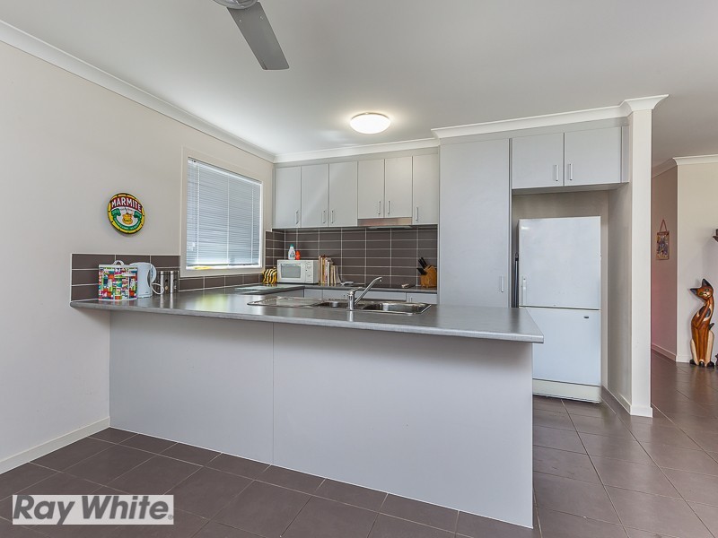 69 Daintree Circuit, North Lakes QLD 4509