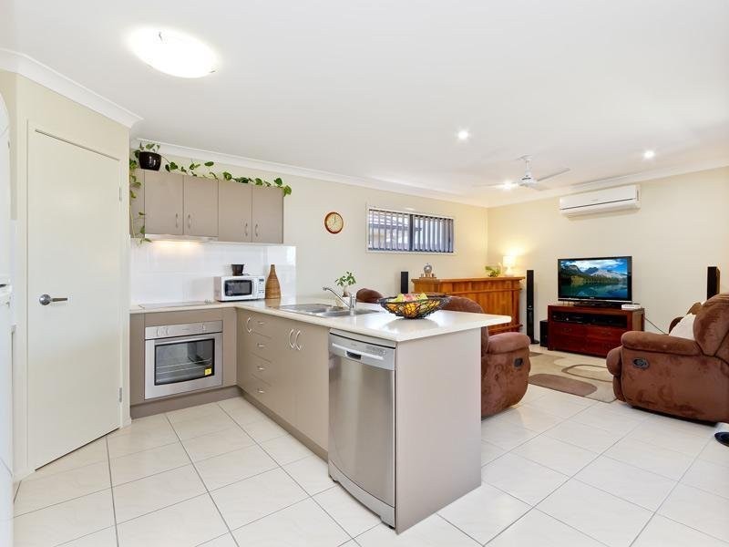 21 Merion Crescent, North Lakes QLD 4509