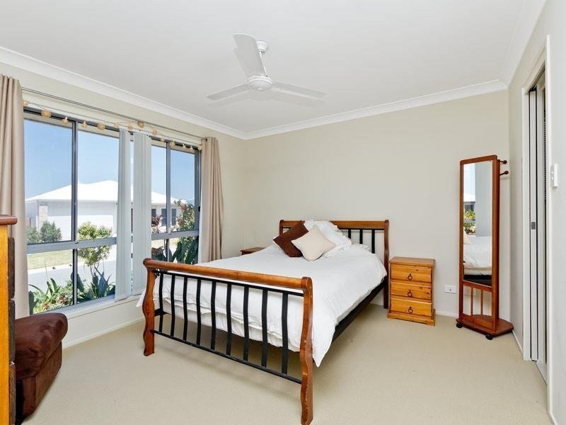 21 Merion Crescent, North Lakes QLD 4509