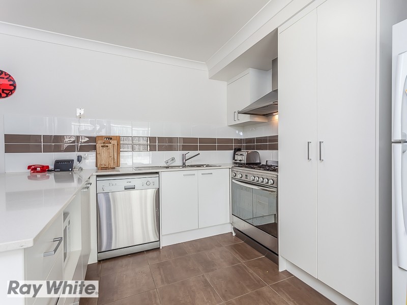 2 Triumph Street, North Lakes QLD 4509