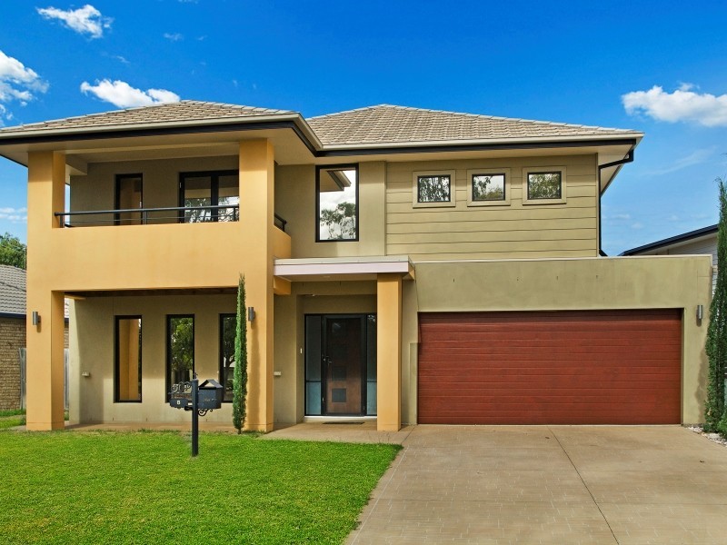 8 Byfield Street, North Lakes QLD 4509