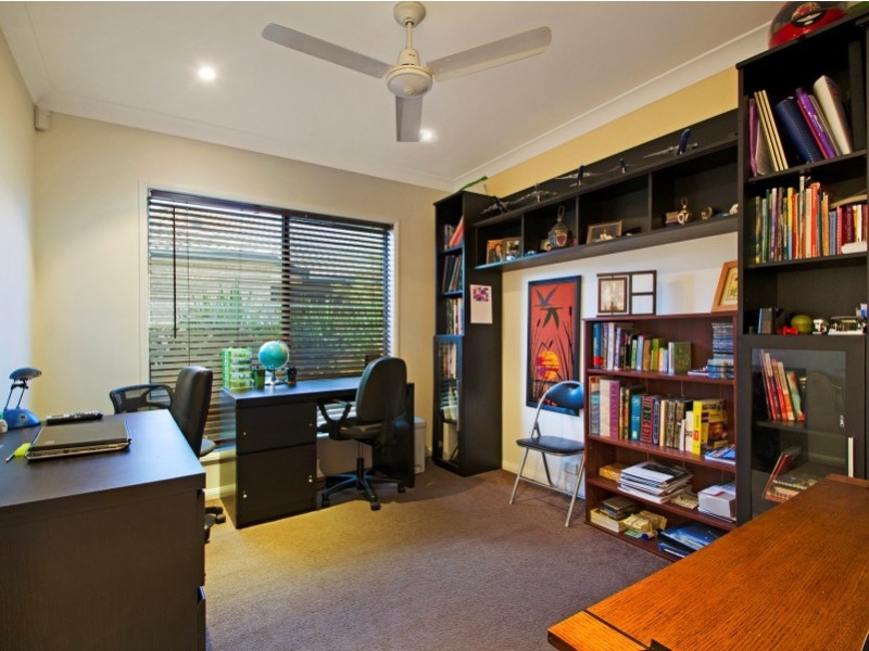 8 Byfield Street, North Lakes QLD 4509