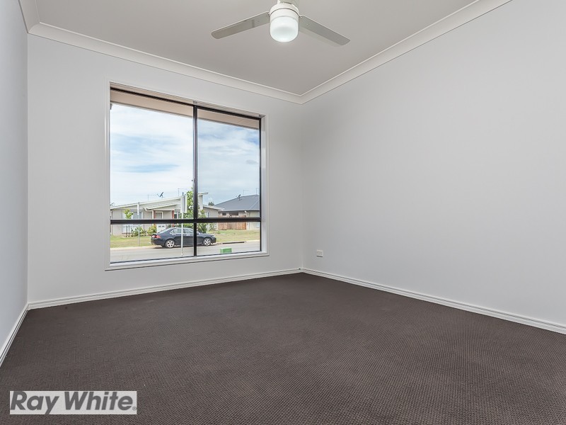 5 Essencia Ave, Dakabin QLD 4503