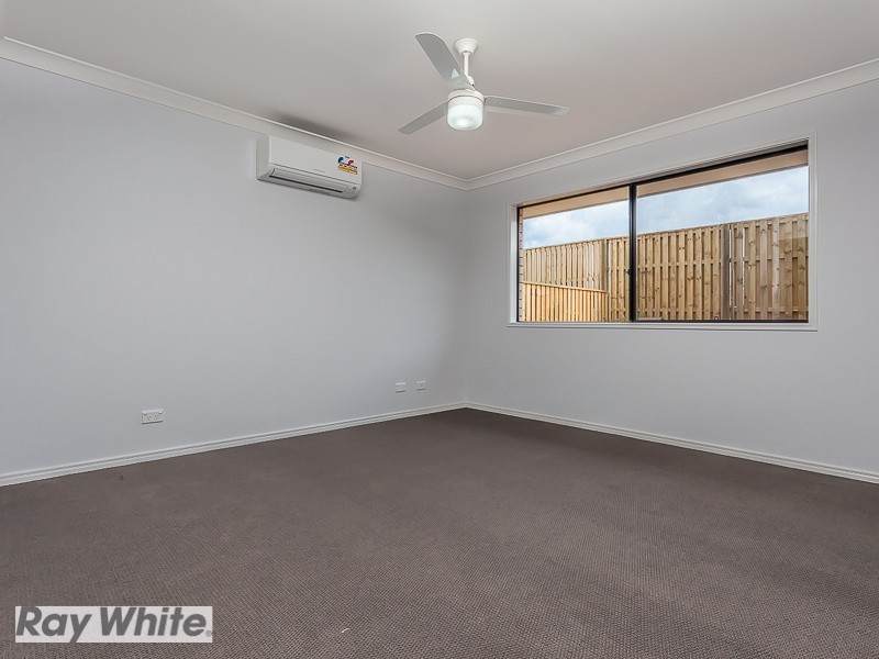 5 Essencia Ave, Dakabin QLD 4503