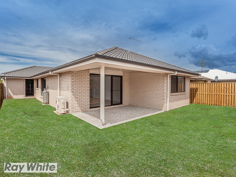 5 Essencia Ave, Dakabin QLD 4503