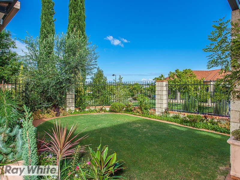 1 Duggan Street, North Lakes QLD 4509